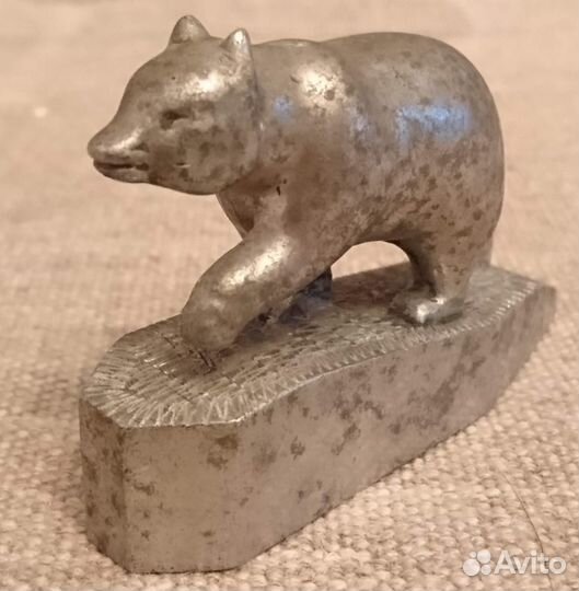 Статуэтка Медведь Лого яаз, с авто СССР 1950-е