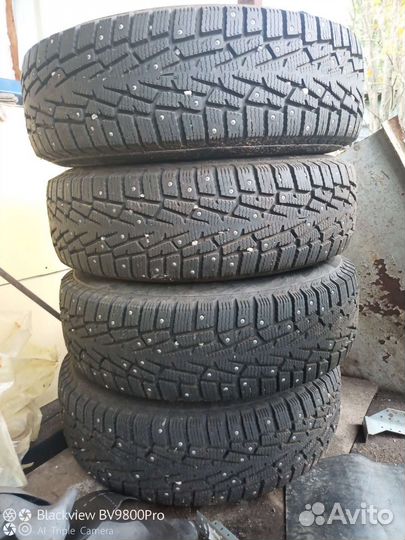 Резина 225/70R16 на дисках Suzuki Grand Vitara