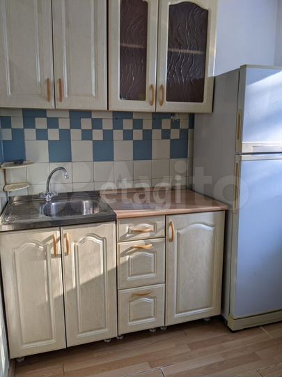 2-к. квартира, 45 м², 5/5 эт.