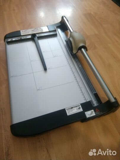 Резак для бумаги KW-Trio 13018