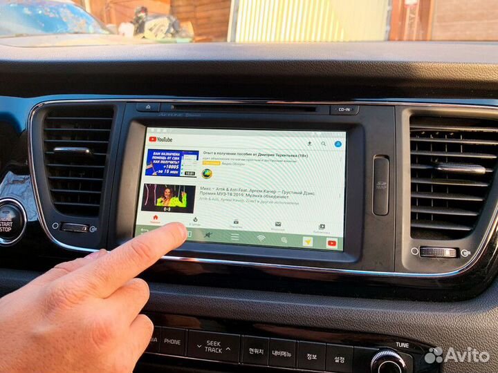 Штатная магнитола Kia Carnival