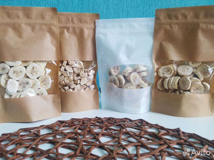 Сублимированные бананы. Сушеные чипсы. Слайсы