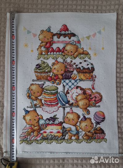 Вышивка крестом Мишки 56 на 44 см