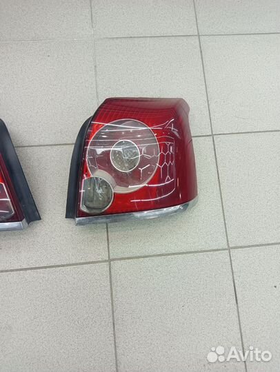 Задние фонари тойота Авенсис рестайлинг