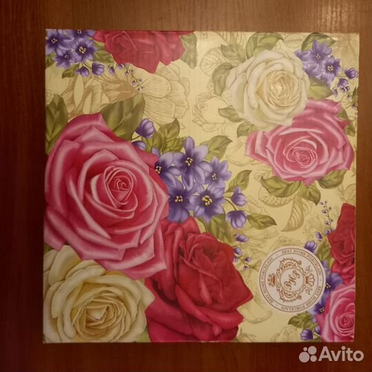 Пасхальное блюдо,фарфор,Малайзия