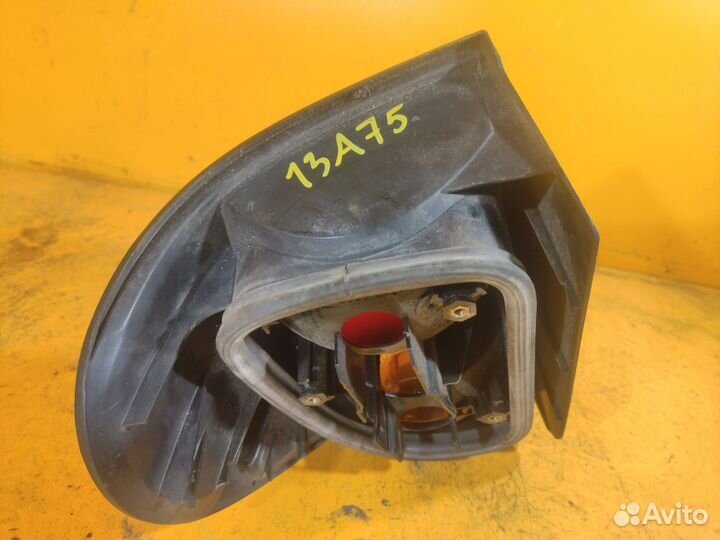 Фонарь задний левый для Renault Laguna 1