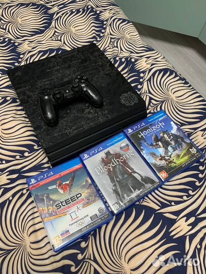 Sony Playstation 4Pro (CUH-7208B) 1Tb