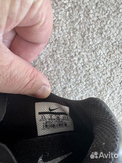 Бутсы nike tempo размер 39