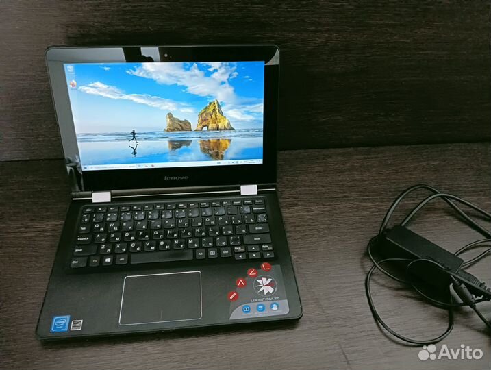 Ноутбук с сенсорным экраном