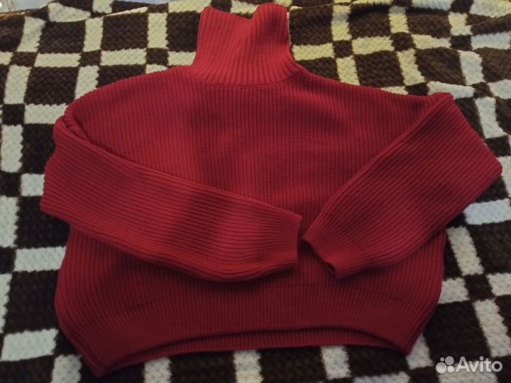 Свитер женский оверсайз с горлом