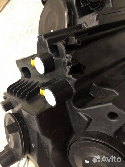 Фара Skoda Karoq