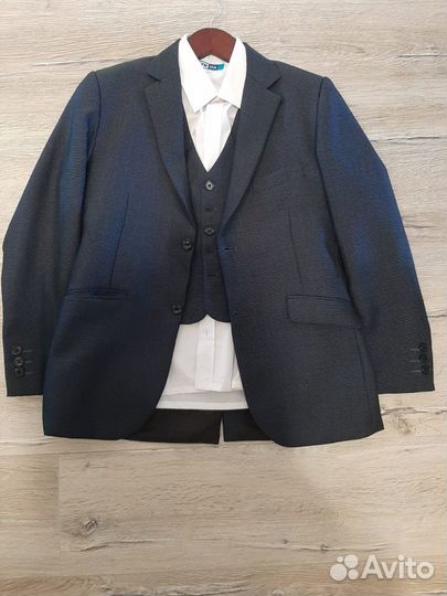 Пиджак с жилетом рост 152-158