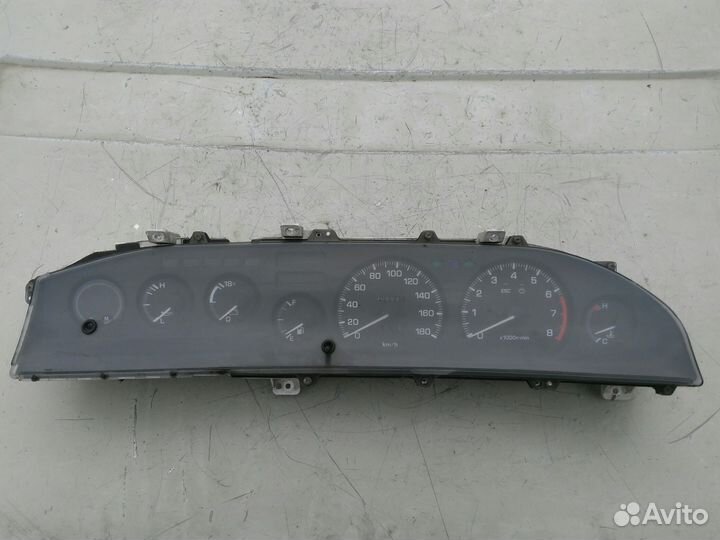 Панель приборов Toyota Corolla E90 1987-1992