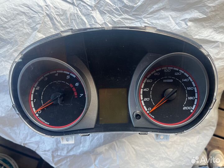 Приборная панель