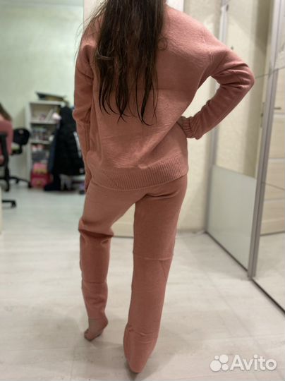 Вязаный костюм