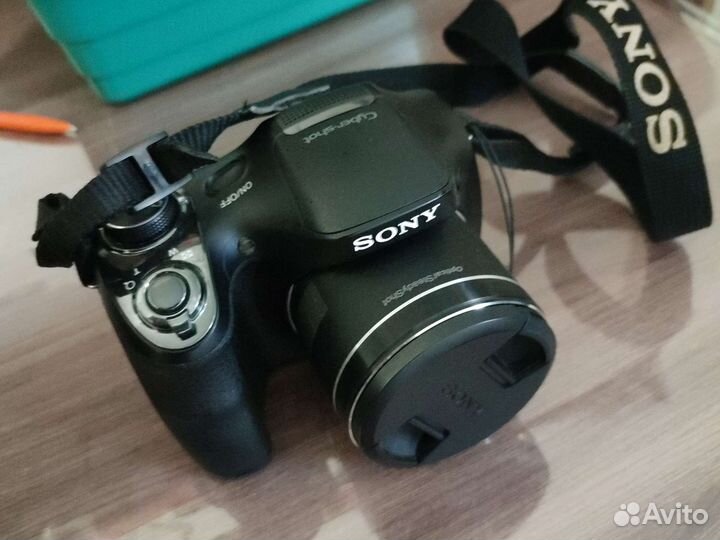 Компактный фотоаппарат sony