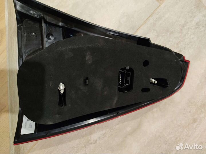 Фонарь задний Рено Логан 2008