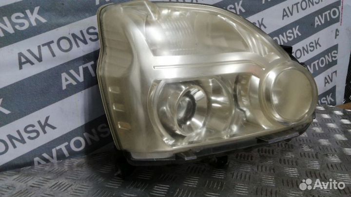 Фара Nissan X-Trail Правая