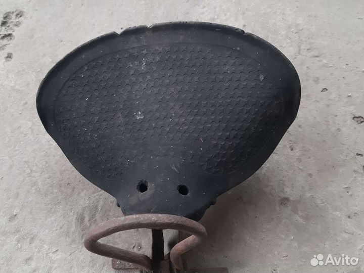 Сиденье для мотоцикла