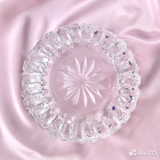 Вазы хрустальные (конфетница и салатница)