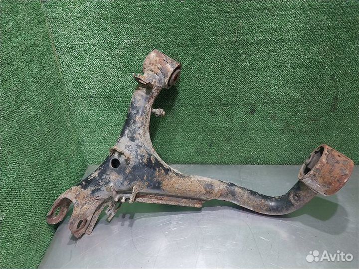 Рычаг подвески верхний задний правый Land Rover