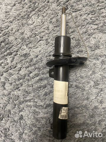 Амортизатор передний Vag Skoda VW audi jzw413031a