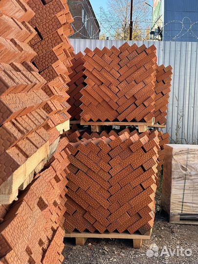 Кирпич рядовой. Кирпич красный