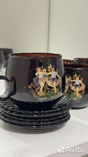 Набор кружек и сахарница