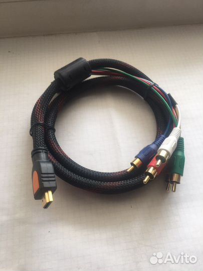 Кабель для подключения проекторов и др