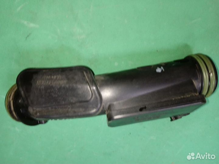 VW Jetta (NF) Vl патрубок воздушного фильтра