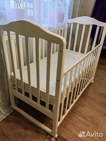 Детская кровать без маятника