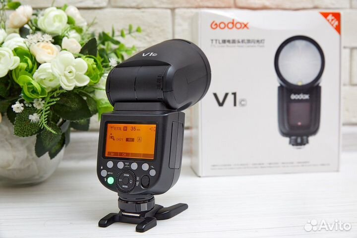 Godox V1 C/N/S (новые)