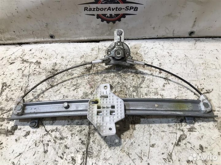 Стеклоподъемник механ. задний левый Hyundai Solar