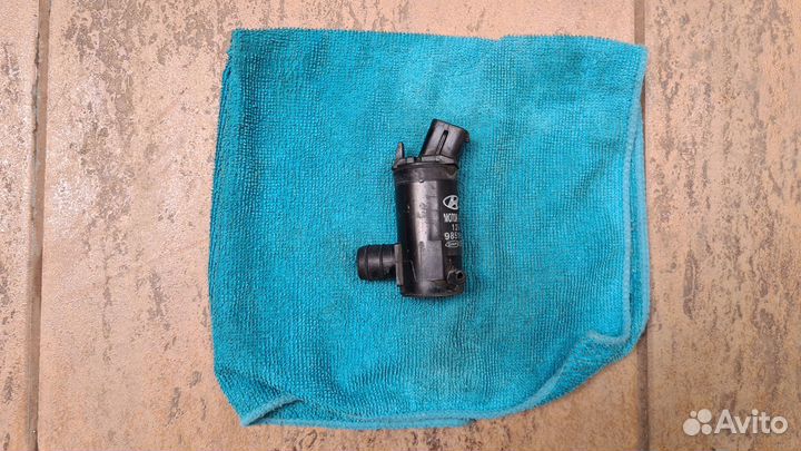 Насос стеклоомывателя 985102G000 Hyundai-KIA