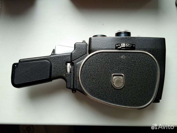 Quarz M Ретро видио камера