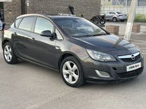Opel Astra 1.4 AT, 2011, 171 000 км, с пробегом, цена 590 000 руб.