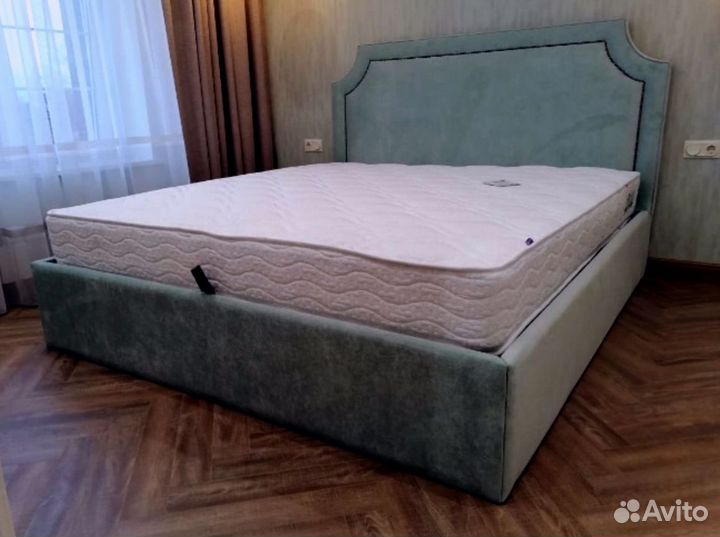 Кровать 200х200