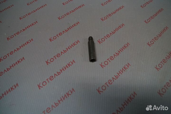 Nissan 41139-9F500 Направляющая суппорта