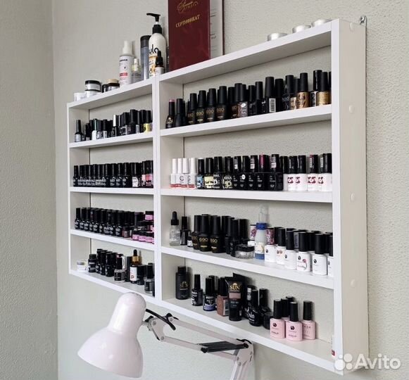 Новые полочки для лаков. Цвет: белый