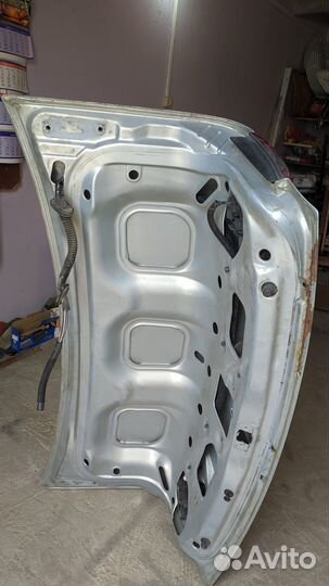 Крышка багажника Renault Megane 1