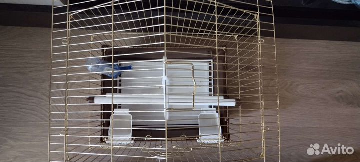Клетка для попугая