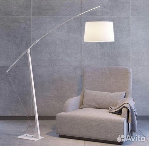 Торшер современый, белый абажур