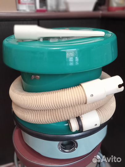 Раритетный пылесос пнв-600