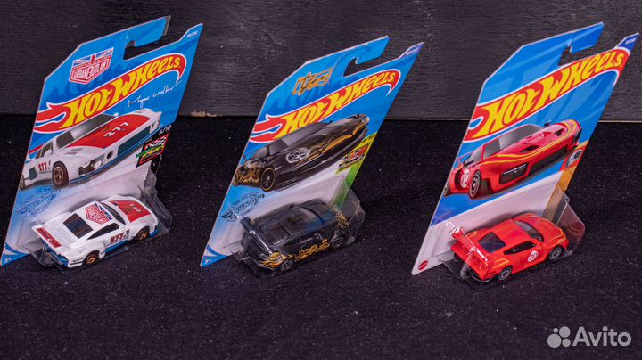 Hot Wheels. Трековые Porsche 935