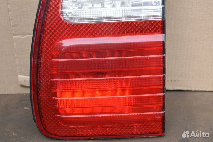 Фонарь задний правый Lexus Lx470 2 поколение