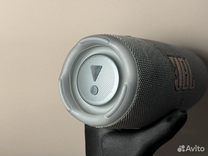 Колонка JBL charge 5