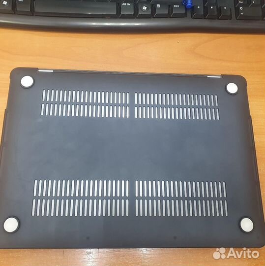 Apple MacBook Pro (13-inch, M1, 2020)
