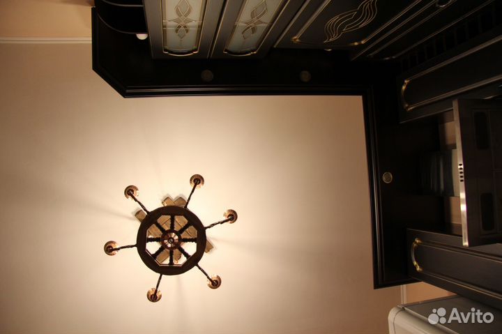 Деревянная люстра 