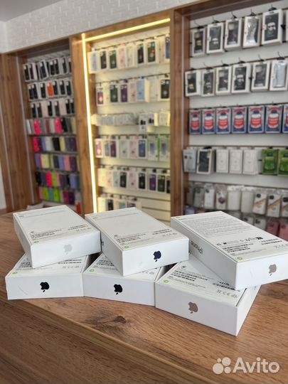 iPhone 15 Pro, 256 ГБ