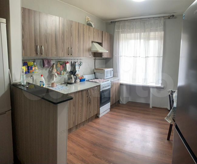 2-к. квартира, 60 м², 2/2 эт.